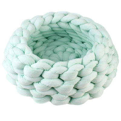 Handmade Marshmallow Twist Bed